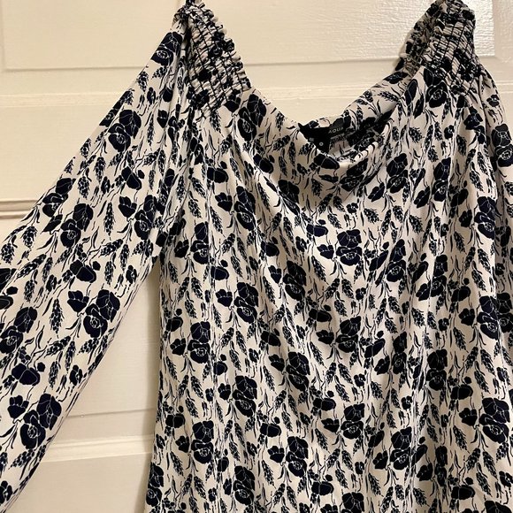 Romantic Blue and White Floral Off the Shoulder Blouse - Picture 1 of 4